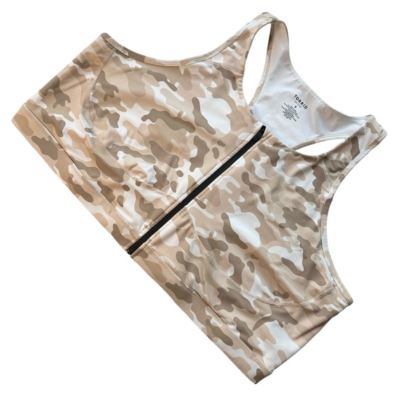 Torrid Active Sports Bra Size 6X 6 Zip Front Wireless Camo Neutral Gym Walking - Picture 9 of 11